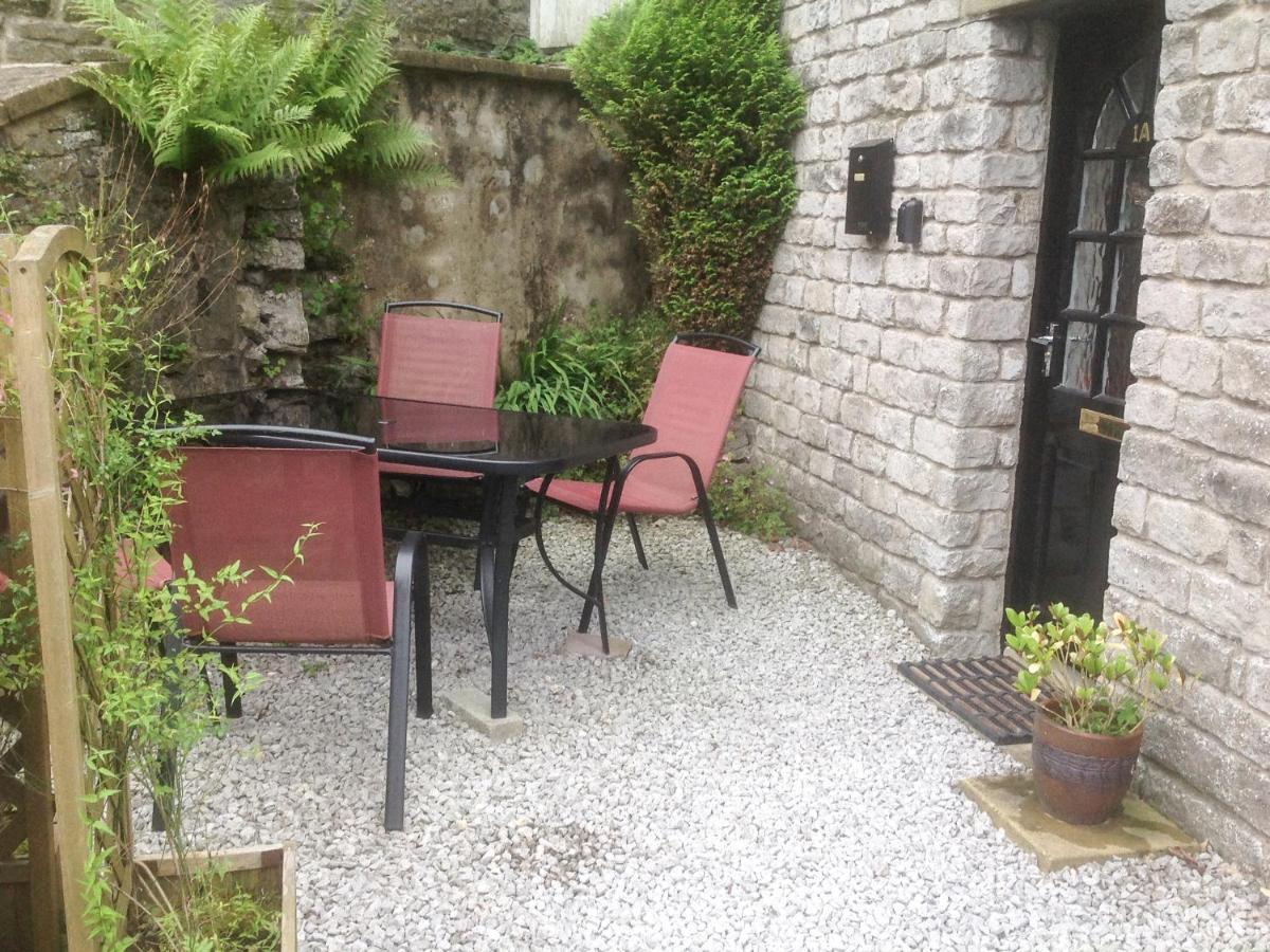 1A Market Square Tideswell Eksteriør billede